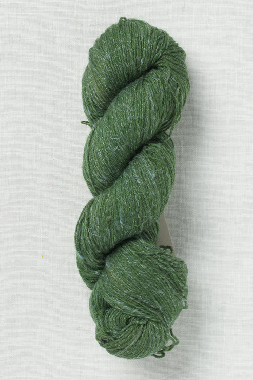 Urth Yarns Trill